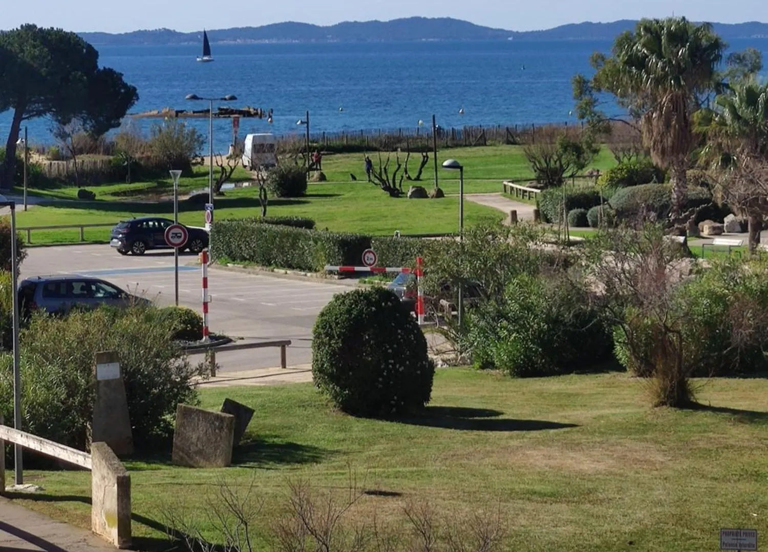 Studio Plage De L\'Argentiere La Londe Les Maures contacts